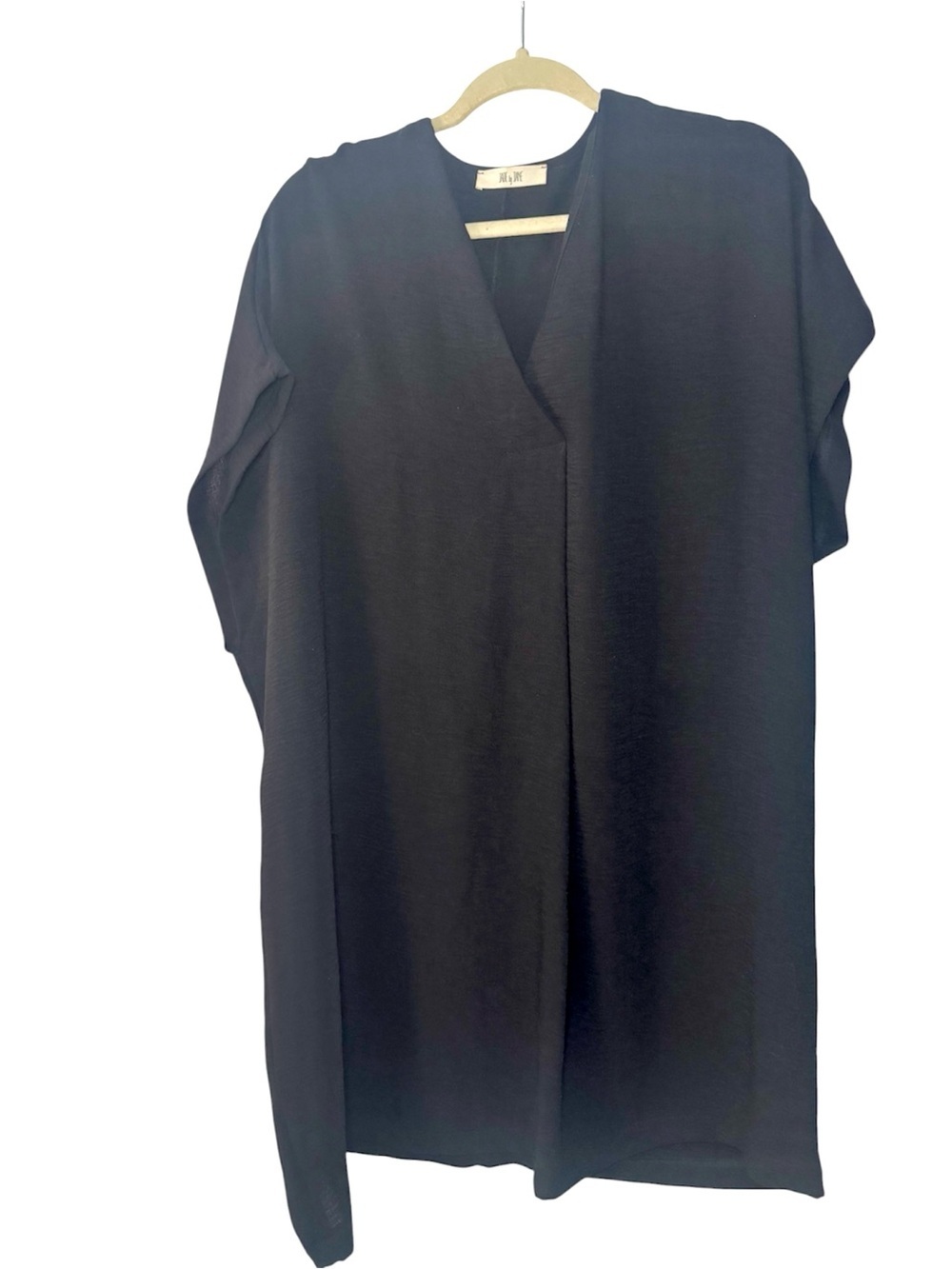 Jade By Jane Black Short Sleeve V-Neck Shift Dress